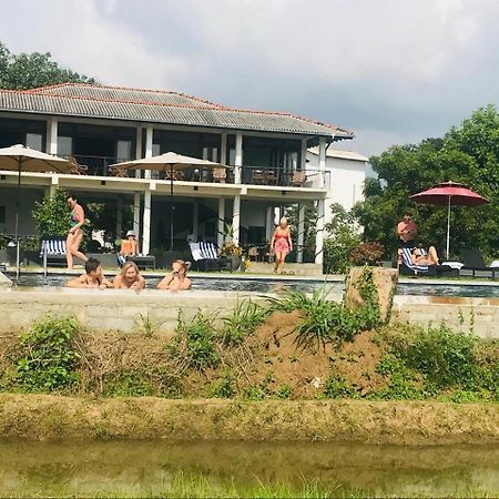 Hotel Ceylon Breeze Sigiriya Exterior foto